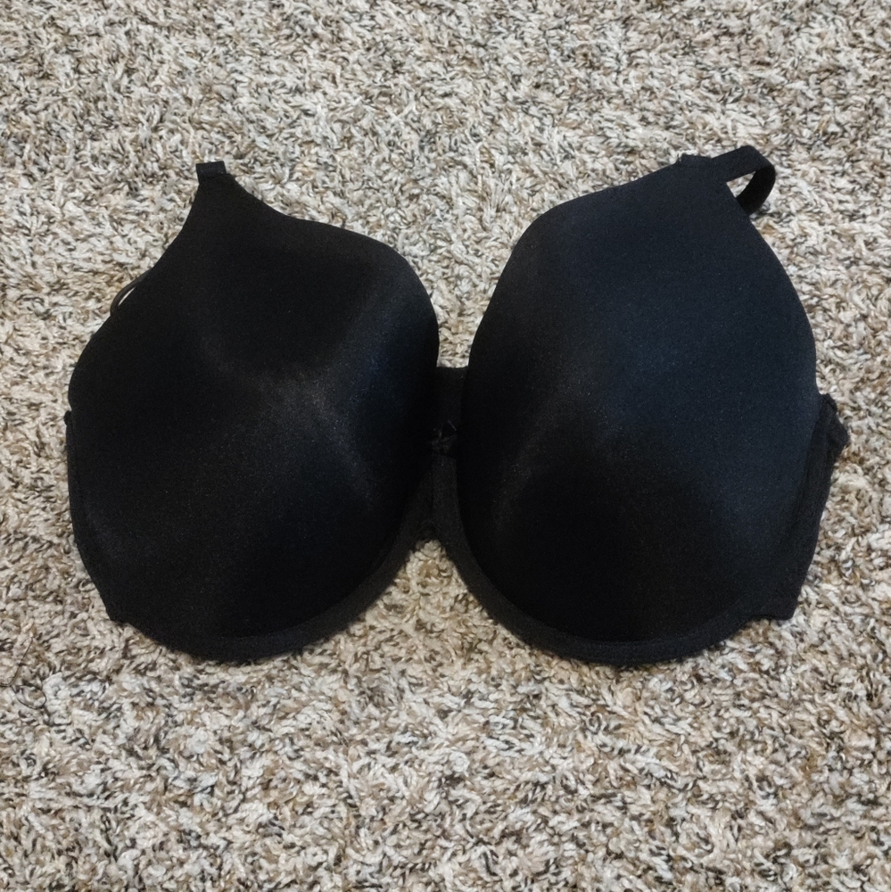 Secret Treasures Size 42D Bra